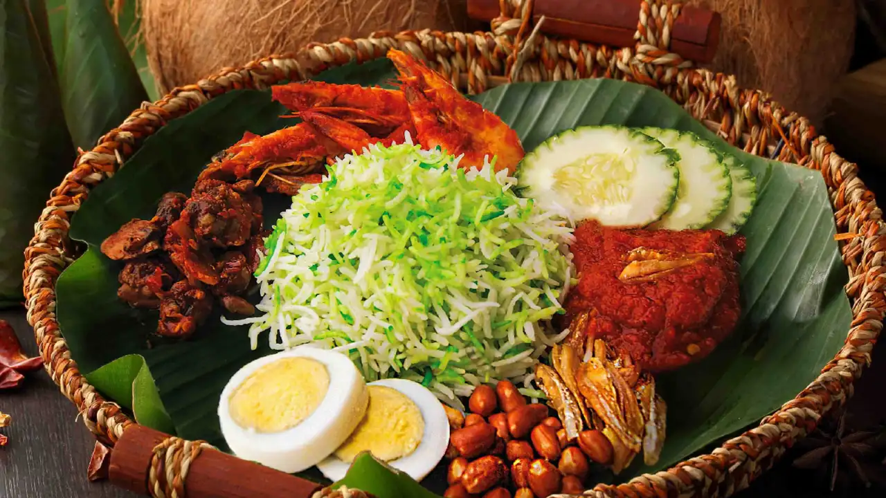 NASI LEMAK MAK LONG