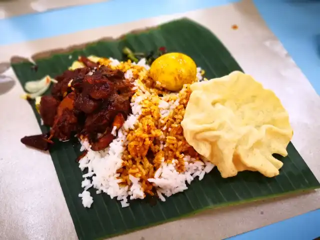 Meena Curry House Food Photo 16