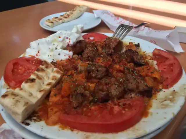 Kardeşler Kebap & Kuru Fasulye