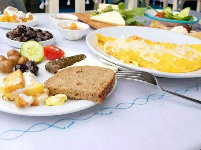 Moresi Girit Mutfağı & Kahvaltı'nin yemek ve ambiyans fotoğrafları 12