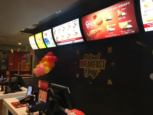 Gambar Makanan McDonald’s Ngaliyan 9