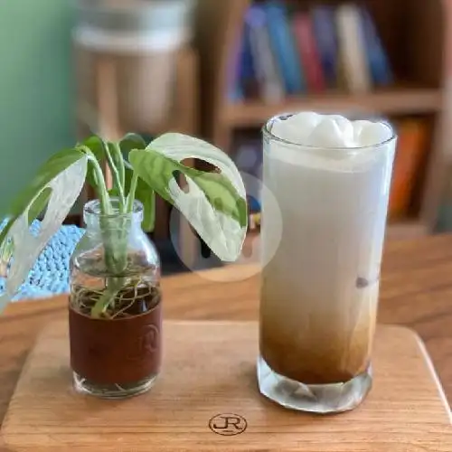 Gambar Makanan JinjeRoot Coffee, Uluwatu 19