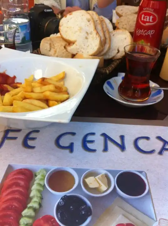 Gencay Cafe'nin yemek ve ambiyans fotoğrafları 11