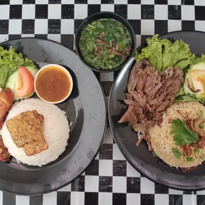 Nasi Ayam Penyet Medan Selera Kampung