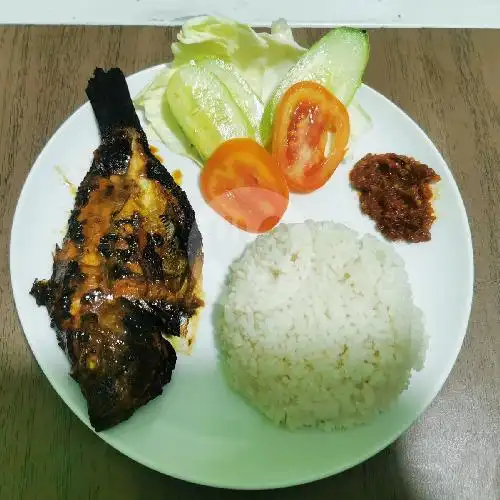 Gambar Makanan kharisma Bahari, Jl Bintara No 37C  2
