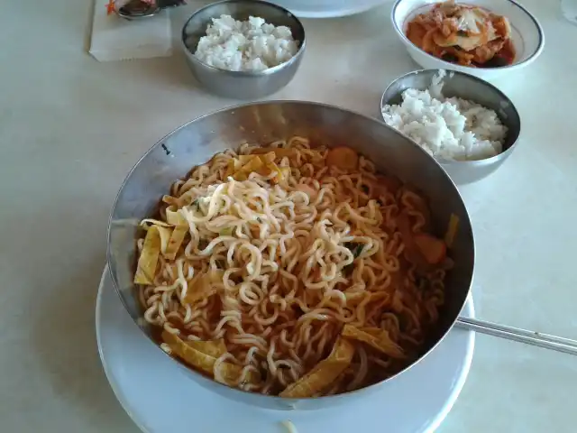 Selçuk Korean Restaurant'nin yemek ve ambiyans fotoğrafları 1