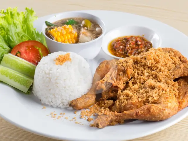 Gambar Makanan Ayam Goreng Karawaci, Padang 17