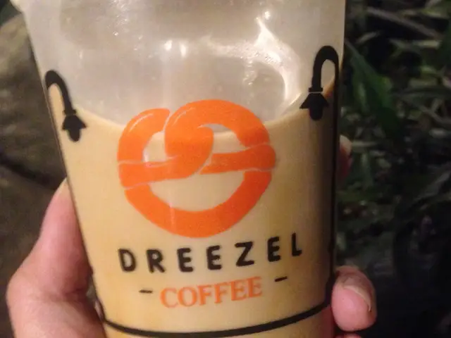 Gambar Makanan Dreezel Coffee 12