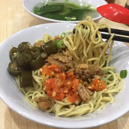 Gambar Makanan Bakmi Aloi 4