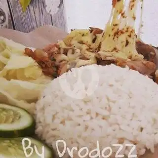 Gambar Makanan Ayam Geprek Drodozz Jember, Sunan Giri 3