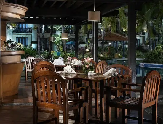 Poolside Terrace Bar at Sheraton Lampung Hotel