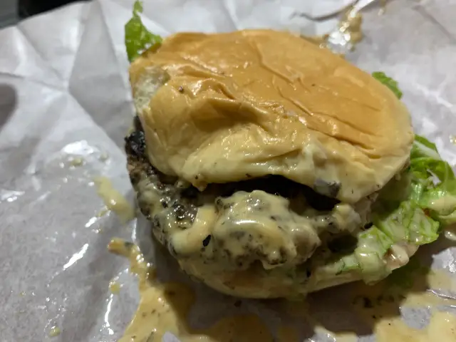 Gambar Makanan Press Butter Burger 7