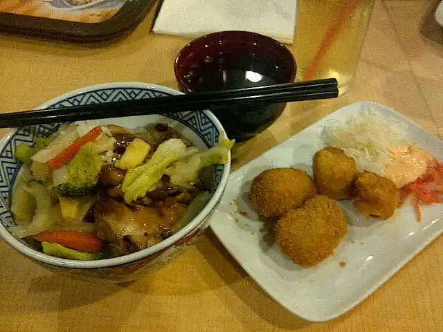 Gambar Makanan Yoshinoya (吉野家) 11