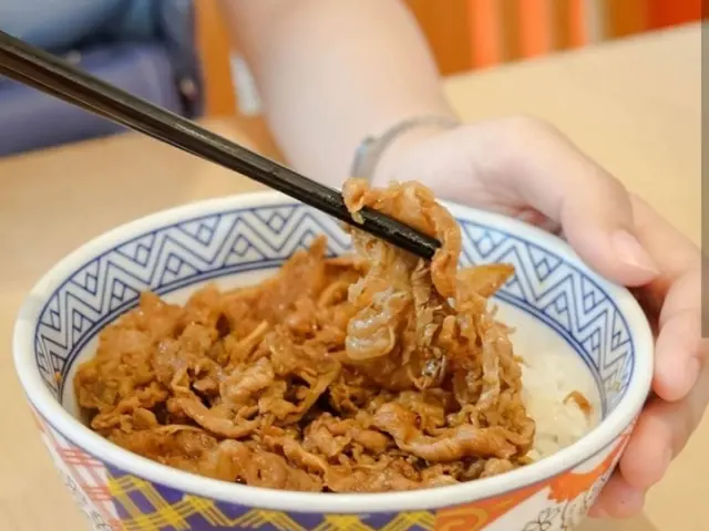 Gambar Makanan Yoshinoya 8