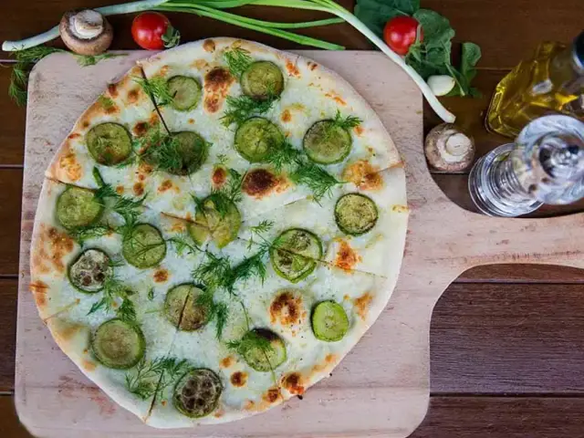 Mios Pizza'nin yemek ve ambiyans fotoğrafları 13