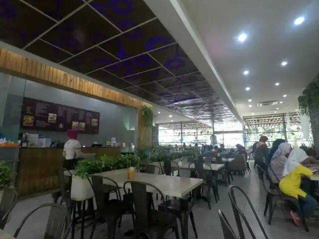 Gambar Makanan Solaria 8