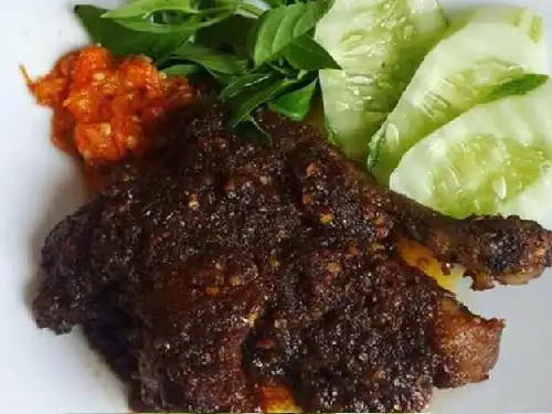 Nasi Bebek & Ayam Khas Madura, Jl Simpang No 133 Rt 01 Rw 01