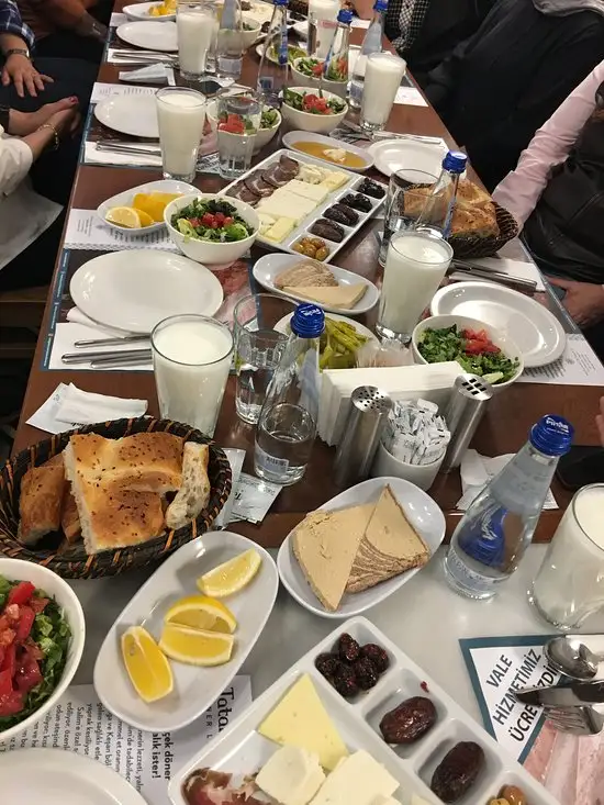 Tatar Salim Döner Lokantası Ataşehir'nin yemek ve ambiyans fotoğrafları 20