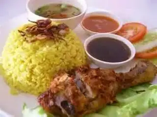 Ayam Goreng Madu Berempah Food Photo 3