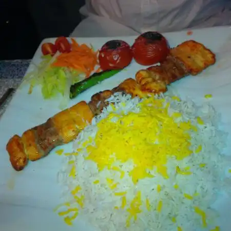 Reyhun Iran Restaurant'nin yemek ve ambiyans fotoğrafları 60