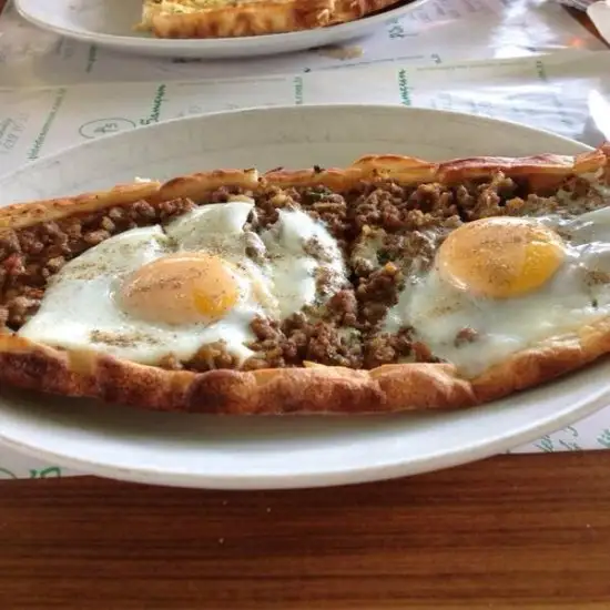 Pide De Samsun