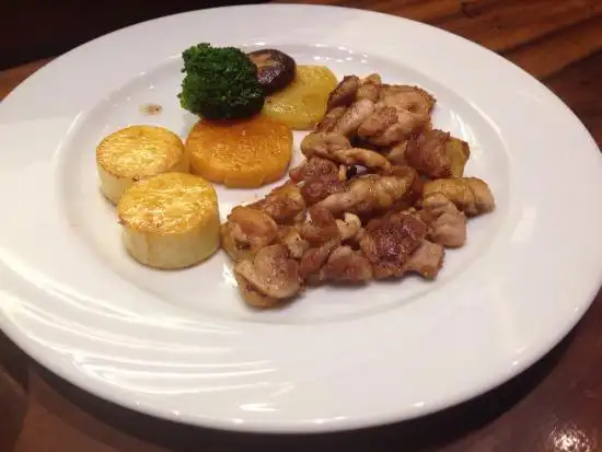 Gambar Makanan Yoshi Izakaya at Gran Melia Jakarta 10