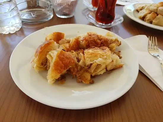 Kerimoğlu İstanbul Börek Salonu