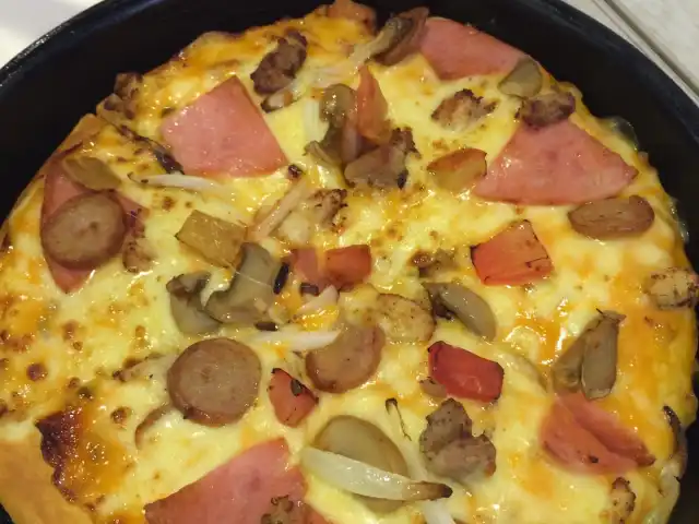 Pizza Hut Food Photo 11