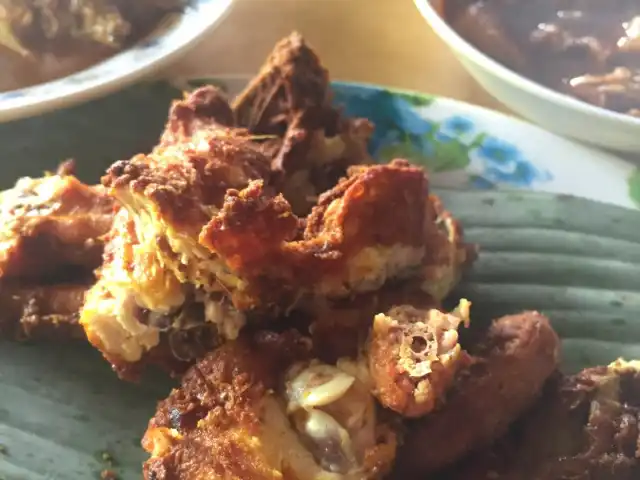 Mustapa Maju Ayam Kampung & Itik Serati Food Photo 1