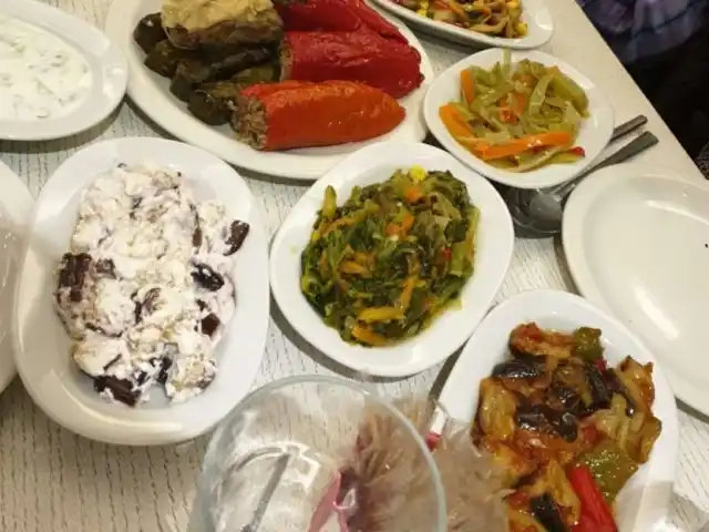 Galata Rıhtım Köftecisi'nin yemek ve ambiyans fotoğrafları 79