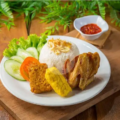 Gambar Makanan Ayam Bakar Dan Soto Ayam Bu Nur, Hankam 10