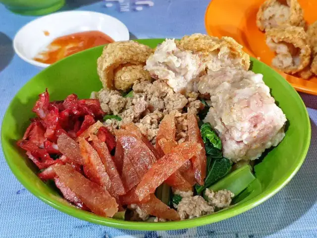 Gambar Makanan Bakmi Loncat 8