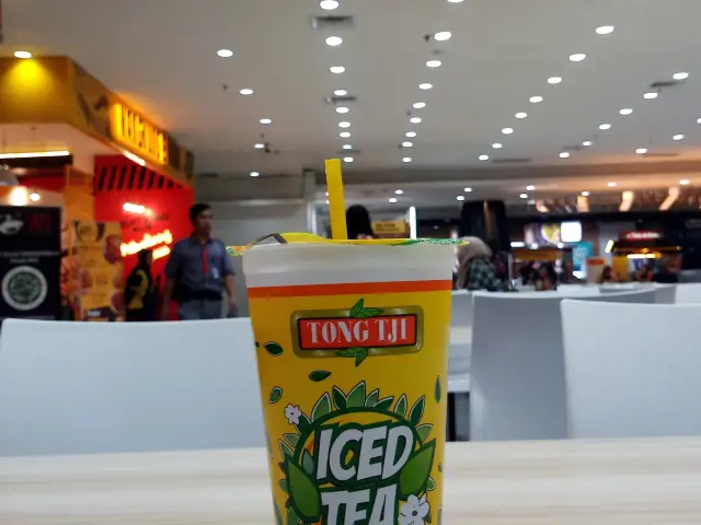 Gambar Makanan Tong Tji Tea Booth 6