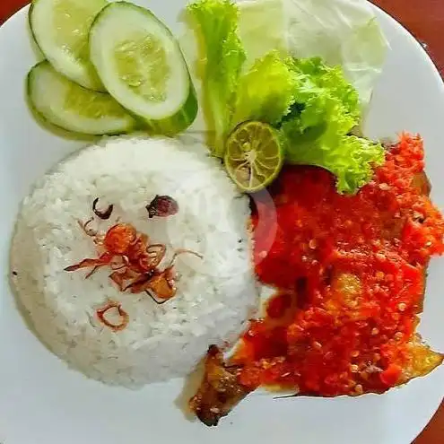 Gambar Makanan Ayam Bakar & Pecel Lele Rizki, Gang Buntu 10