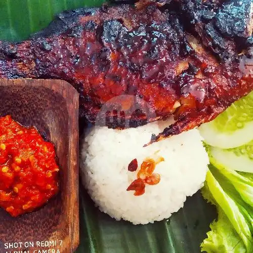 Gambar Makanan Ayam / Lele Bakar Madu (Kedai Mbak Narti), Tebet 6