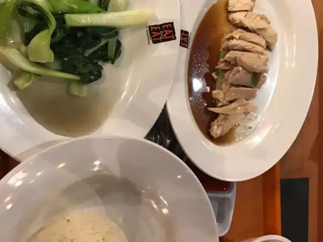 Gambar Makanan Singapore Hainanese Chicken Rice 6