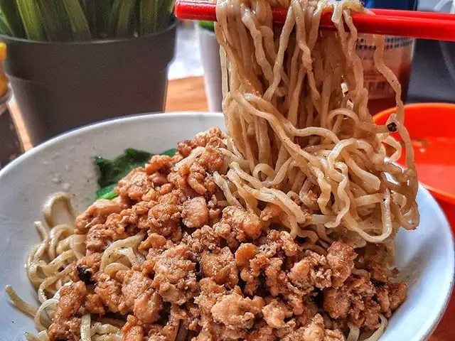 Gambar Makanan Bakmi Lihai 3