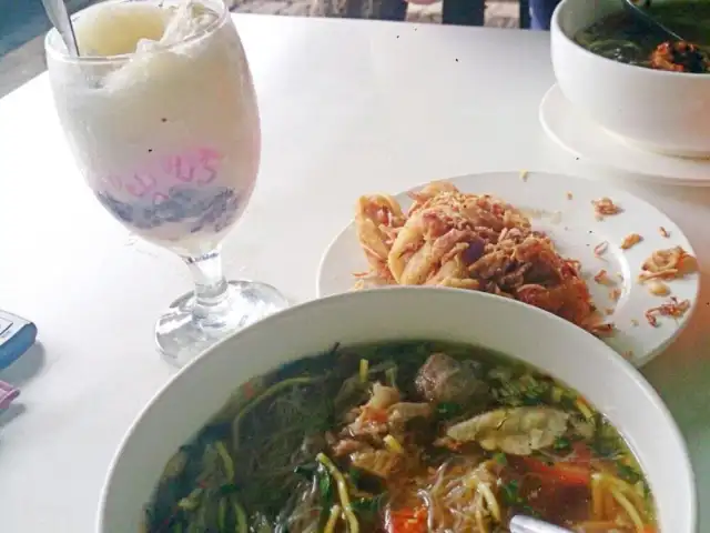 Gambar Makanan Soto Mie & Bakso Sarodja 3