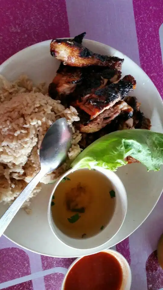 Restoran Ayam Panggang Kenyalang Food Photo 16