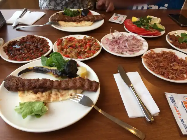 ADANA HACIBEY CİĞER&KEBAP SALONU'nin yemek ve ambiyans fotoğrafları 11
