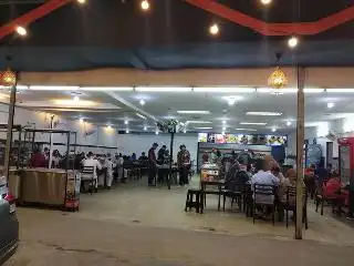 WARUNG JOM MAKAN