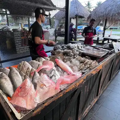 Laguna Ikan Bakar