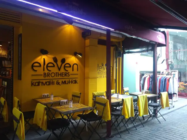 Eleven Brothers Cafe Kahvaltı'nin yemek ve ambiyans fotoğrafları 2