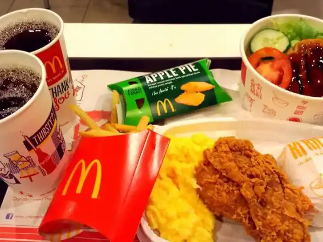 Gambar Makanan McDonald's 8