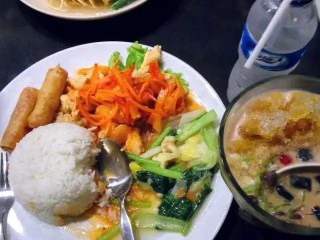 Gambar Makanan Kedai Mie 8