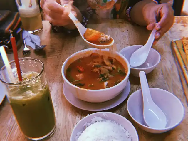 Na Sook Thai Kitchen Food Photo 4