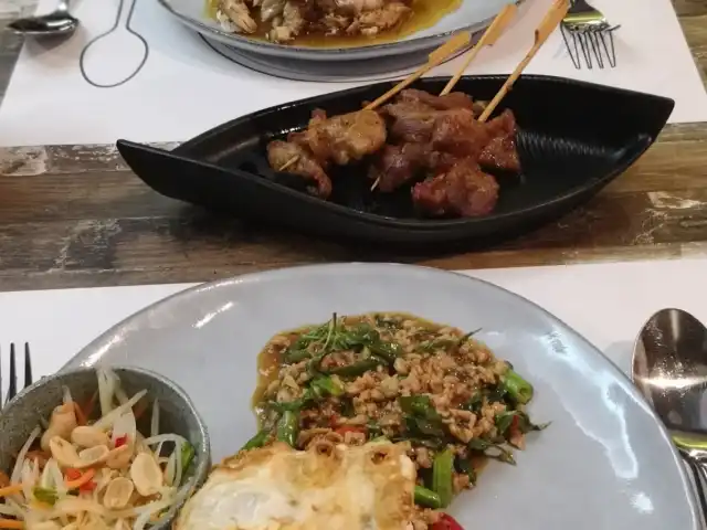 Blue Chang Modern Thai Cuisine Food Photo 14