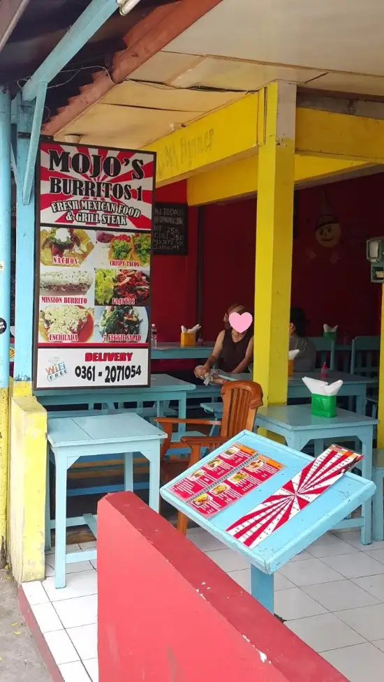 Gambar Makanan Mojo's Burritos 4