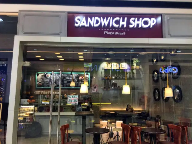 Sandwich Shop by Plato Wraps Food Photo 11