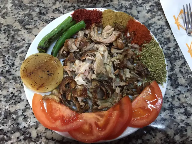 Kokoreççi Asim Usta'nin yemek ve ambiyans fotoğrafları 3